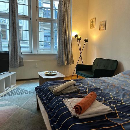 Piano Apartment In Halle Center - Netflix - Free Wifi 1 ภายนอก รูปภาพ