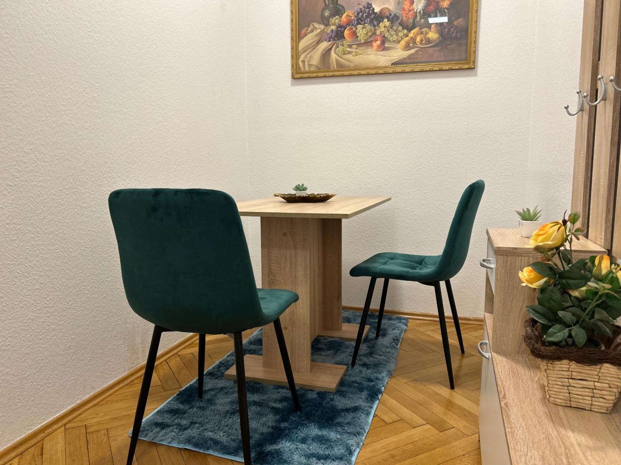 Piano Apartment In Halle Center - Netflix - Free Wifi 1 ภายนอก รูปภาพ